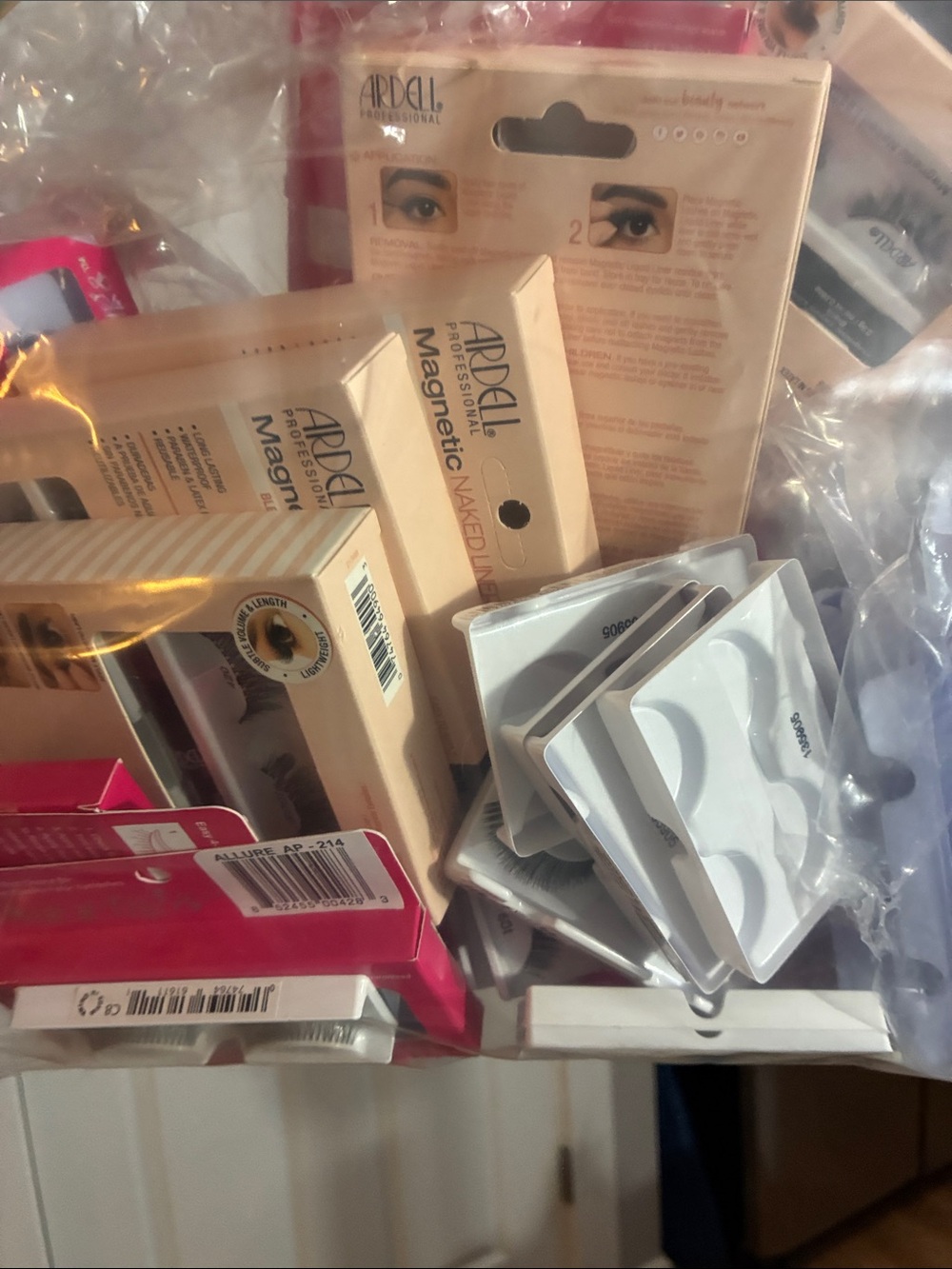 Bulk 40+ packs Ardell Nude/Tan Magnetic Lashes Multipack - Picture 2 of 4